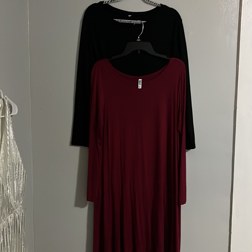 2 Himone T shirt dress. XL Long sleeve. Burgundy has poccket and 1 side button